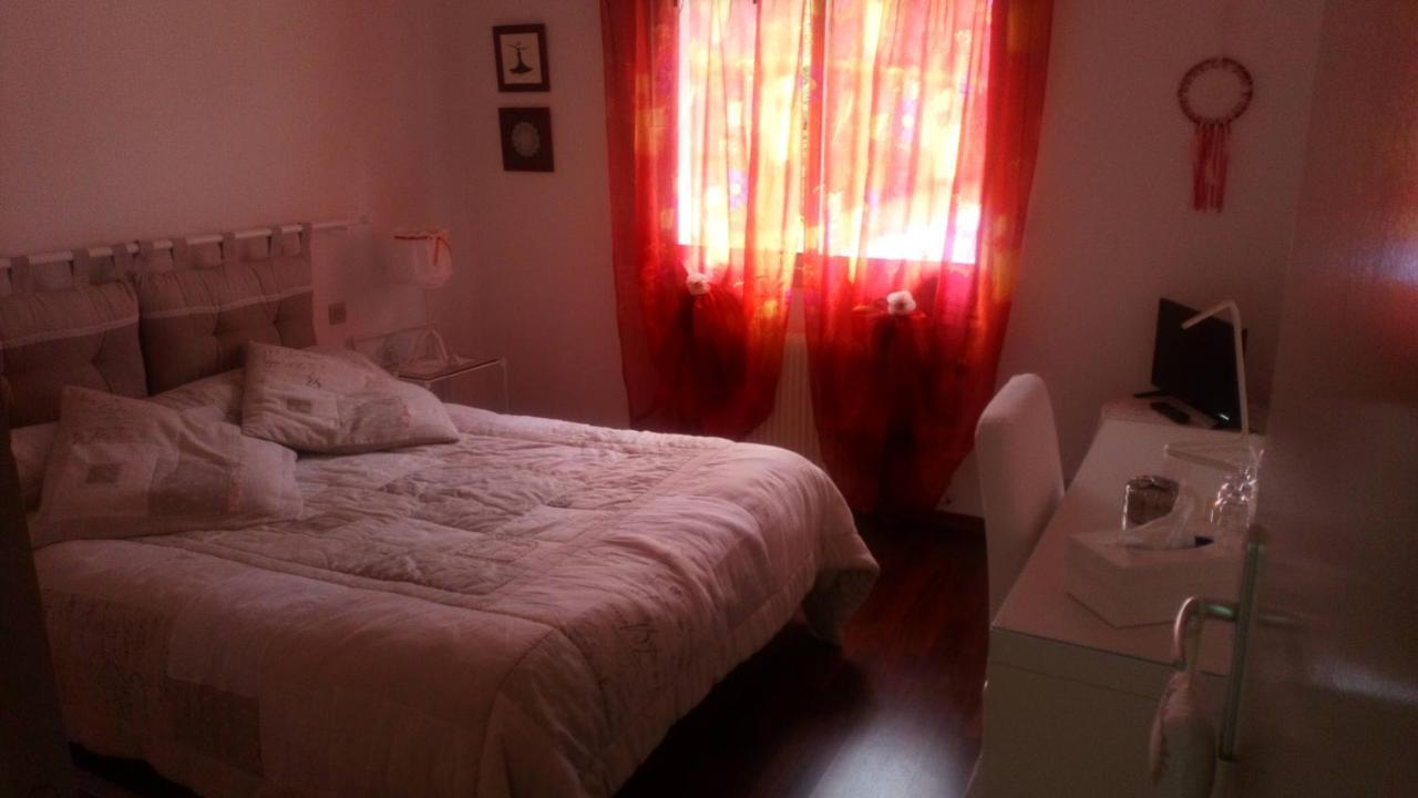 Villa De Guénifey Josse Exterior foto